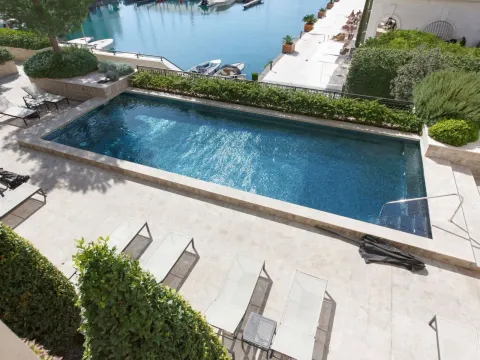 Prodaja, jednosoban stan, 61m², Porto Montenegro, Tivat - image 18