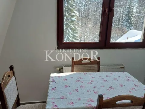 Sale, two bedroom apartment, 37m², Zlatibor, Srbija - image 3