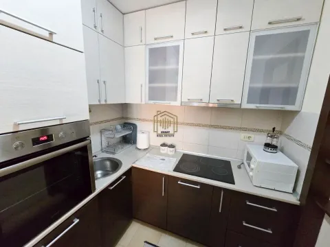 Izdavanje, dvosoban stan, 70m², Stari Aerodrom, Podgorica - image 5