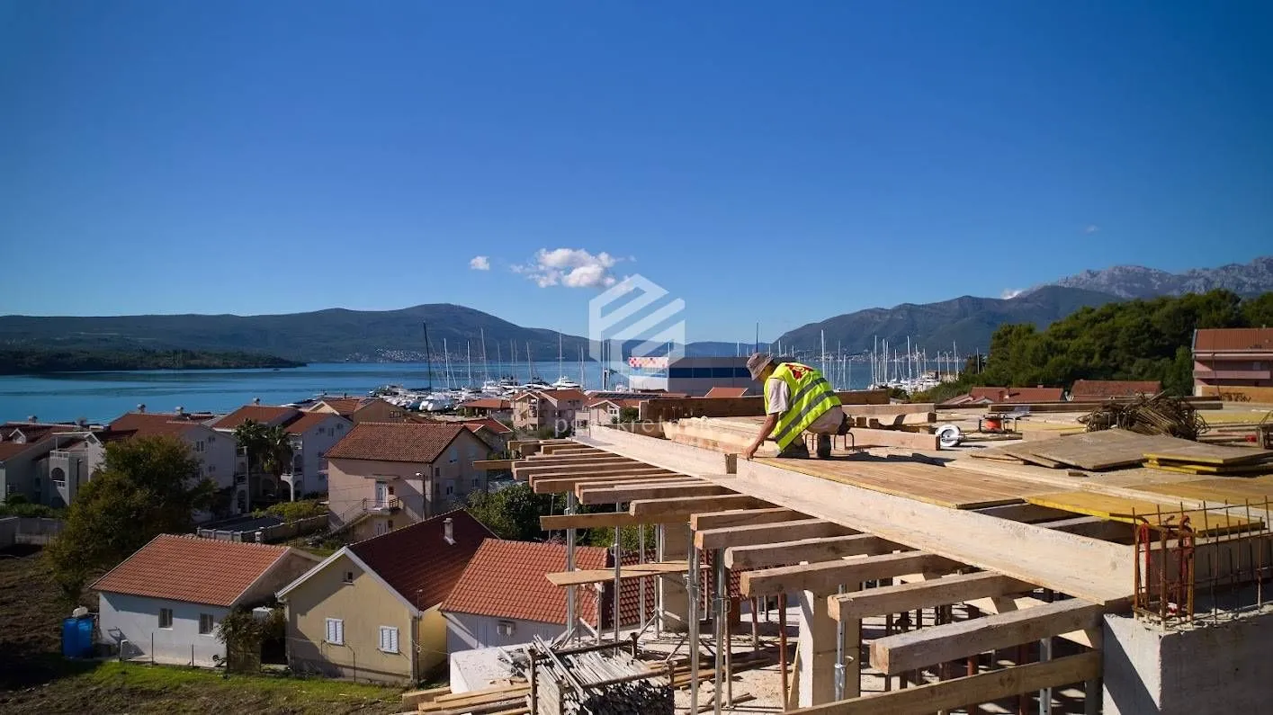 Prodaja, jednosoban stan, 70m², Mrčevac, Tivat