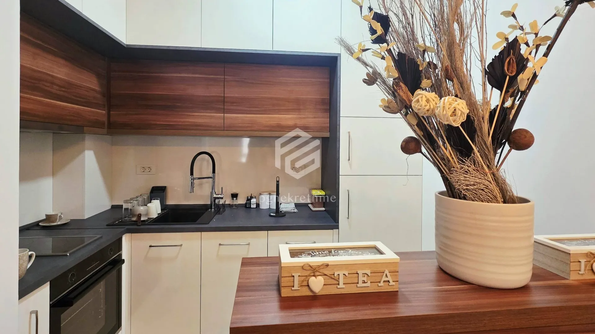 Rent, one bedroom apartment, 48m², City Kvart, Podgorica