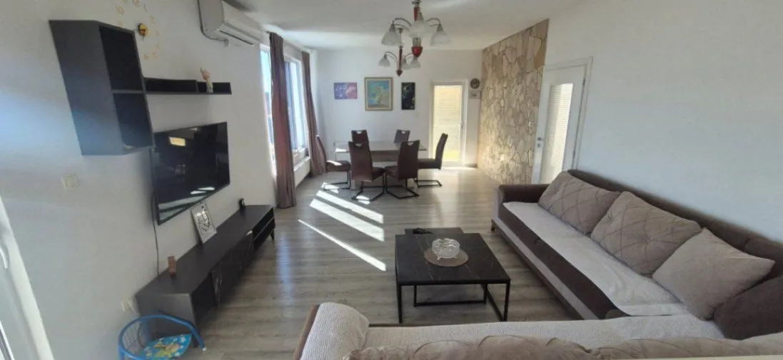 Rent, three bedroom apartment, 120m², Šušanj, Bar