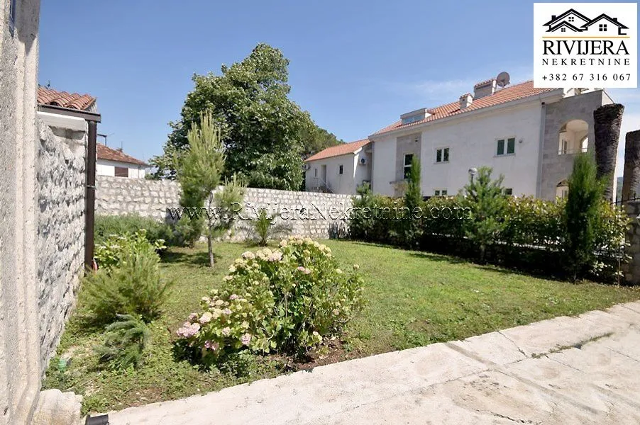 Prodaja, kuća, 234m², Baošići, Herceg Novi