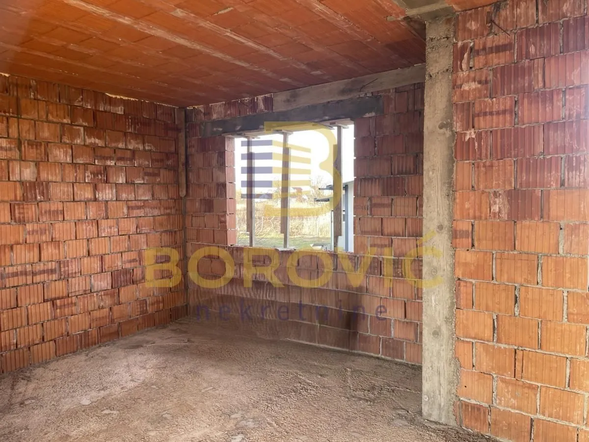 Prodaja, stan, 106m², Bečmen, Surčin