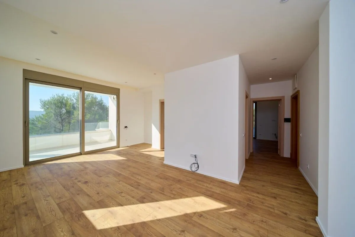 Prodaja, stan, 111m², Mrčevac, Tivat