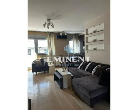 Rent, three bedroom apartment, 74m², Palilula Sve Podlokacije, Beograd - image 4