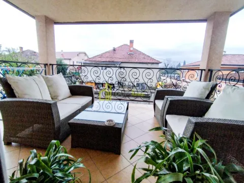 Sale, house, 220m², Masline, Podgorica - image 16