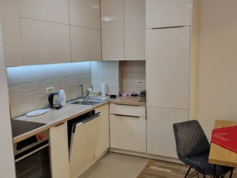 Rent, one bedroom apartment, 48m², Centar, Budva - image 5