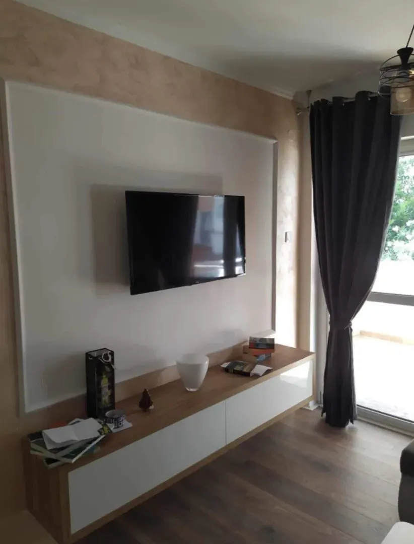 Izdavanje, jednosoban stan, 45m², Adok, Budva