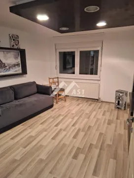 Rent, three bedroom apartment, 70m², Grbavica, Novi Sad Sve Podlokacije - image 1