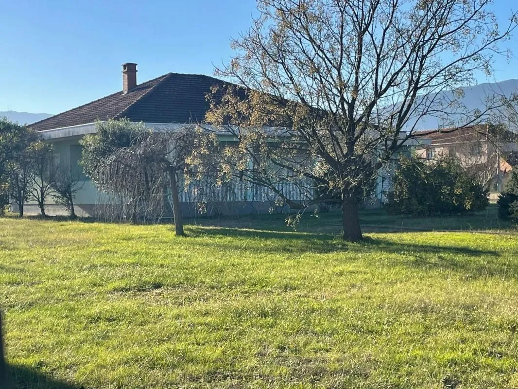Sale, house, 300m², Kosić, Danilovgrad