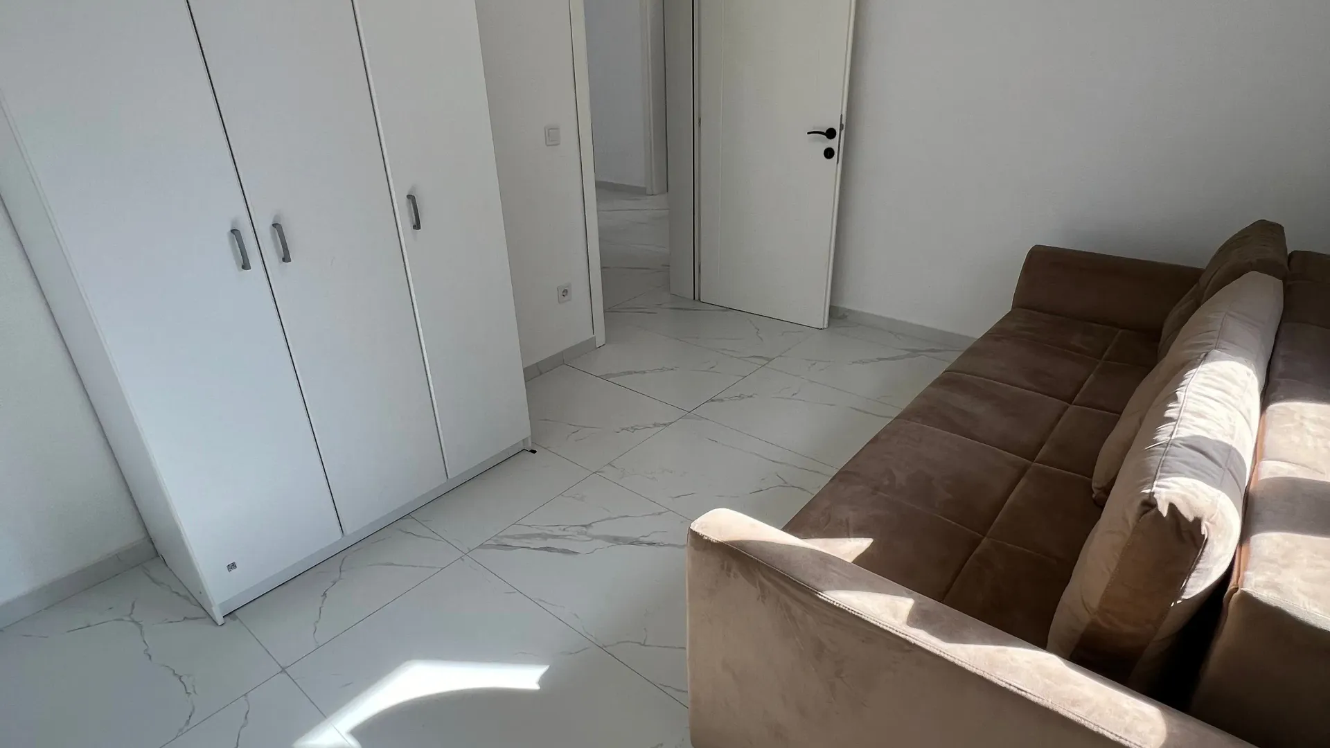 Rent, two bedroom apartment, 75m², Polje, Bar