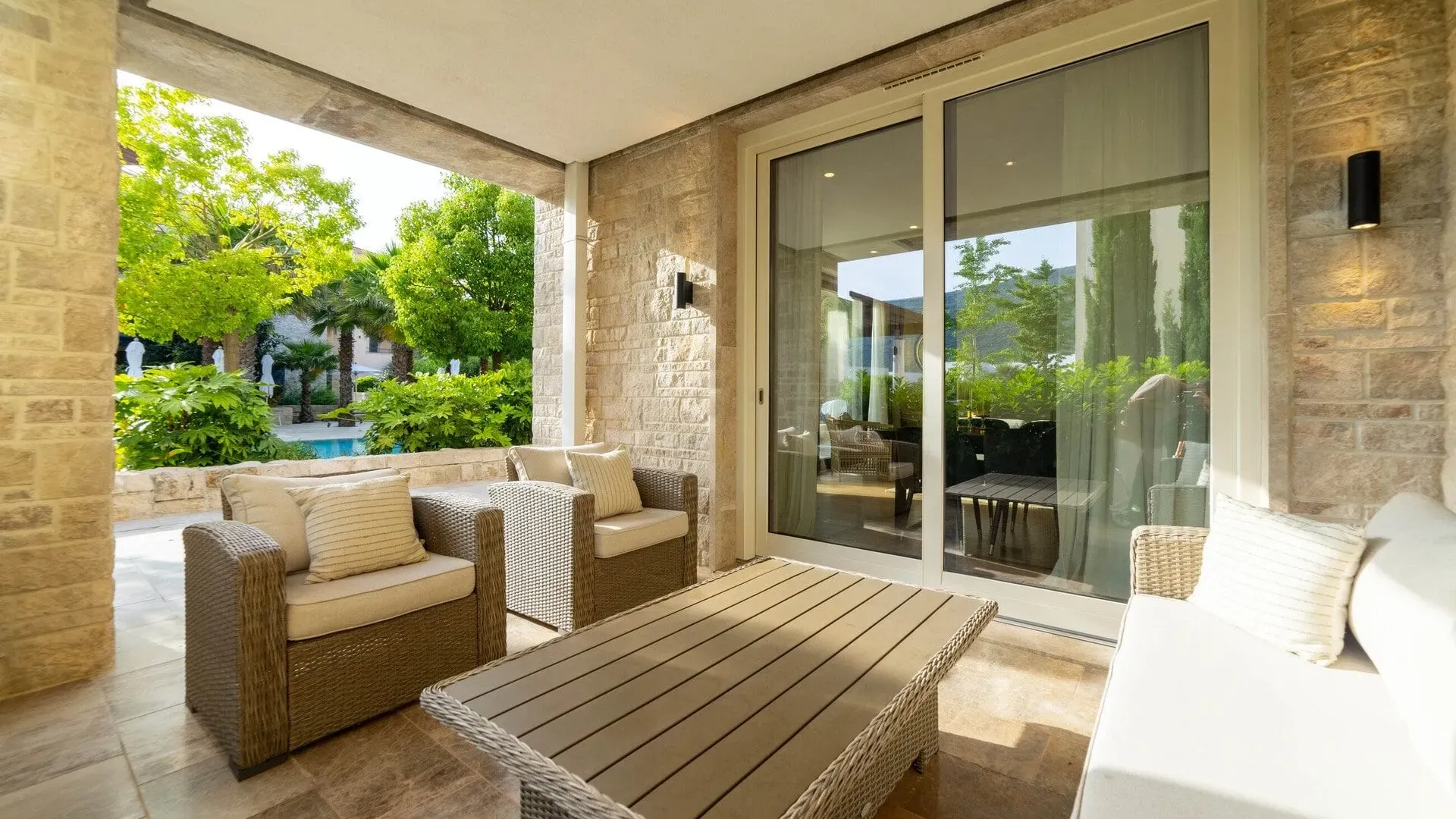 Prodaja, trosoban stan, 179m², Portonovi, Herceg Novi