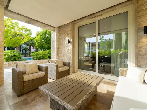 Prodaja, trosoban stan, 179m², Portonovi, Herceg Novi - image 17