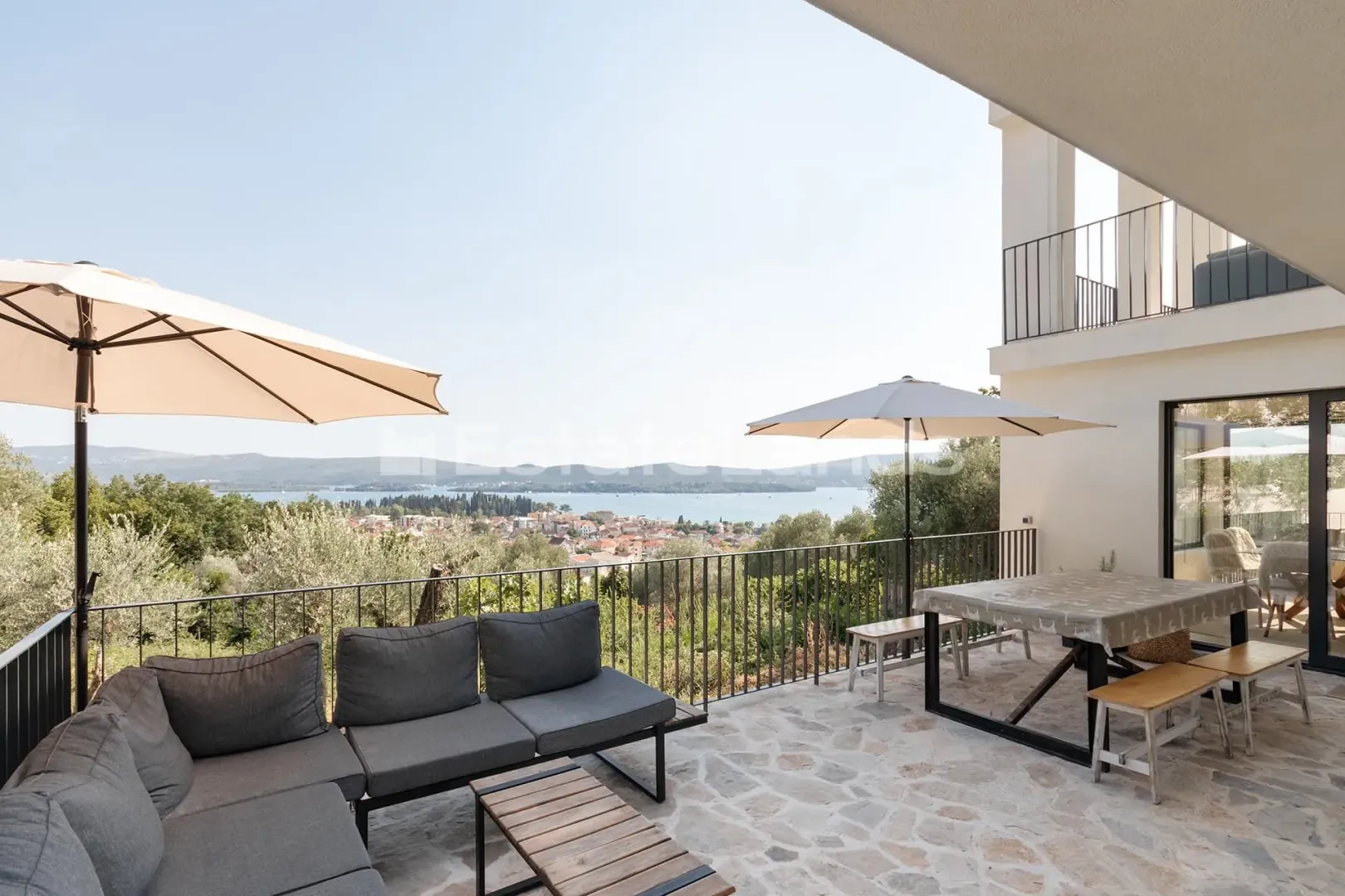 Prodaja, kuća, 220m², Tripovići, Tivat