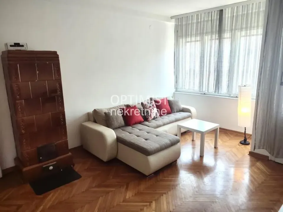 Rent, two bedroom apartment, 57m², Stari Grad, Beograd
