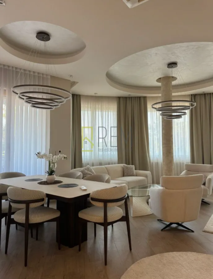 Rent, two bedroom apartment, 117m², Budva, Crna Gora