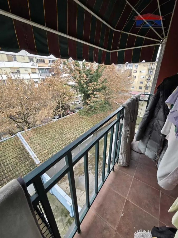 Prodaja, dvosoban stan, 58m², Grbavica, Novi Sad Sve Podlokacije
