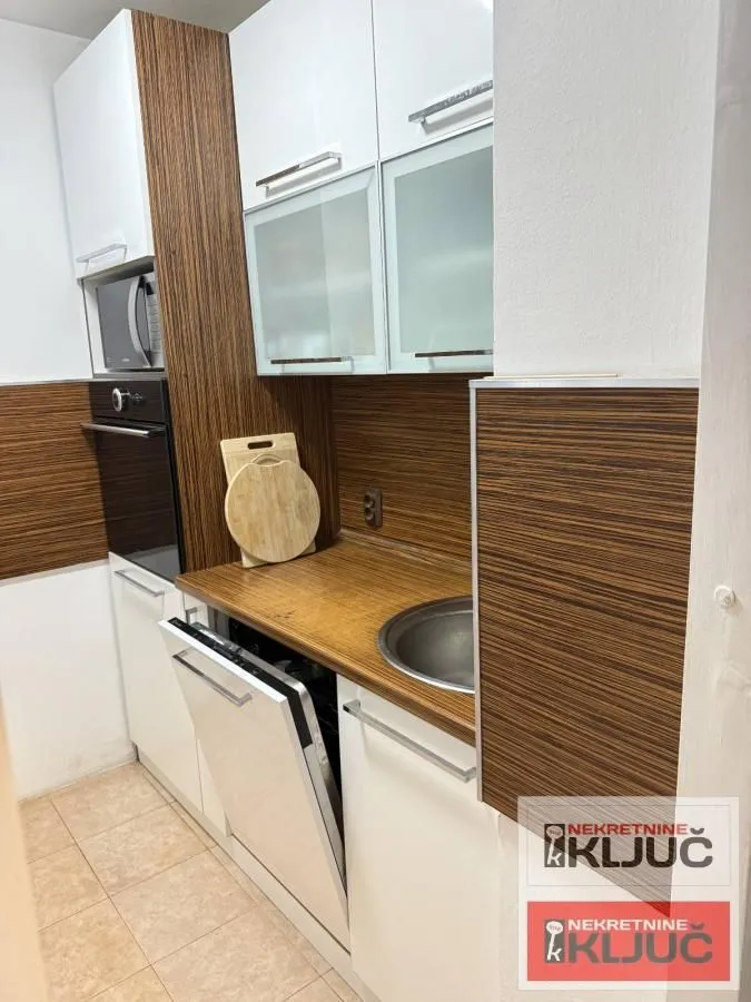 Prodaja, trosoban stan, 78m², Liman 4, Novi Sad Sve Podlokacije