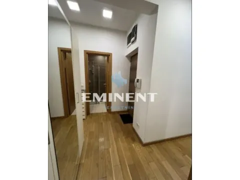 Izdavanje, trosoban stan, 86m², Tašmajdan, Palilula Sve Podlokacije - image 10