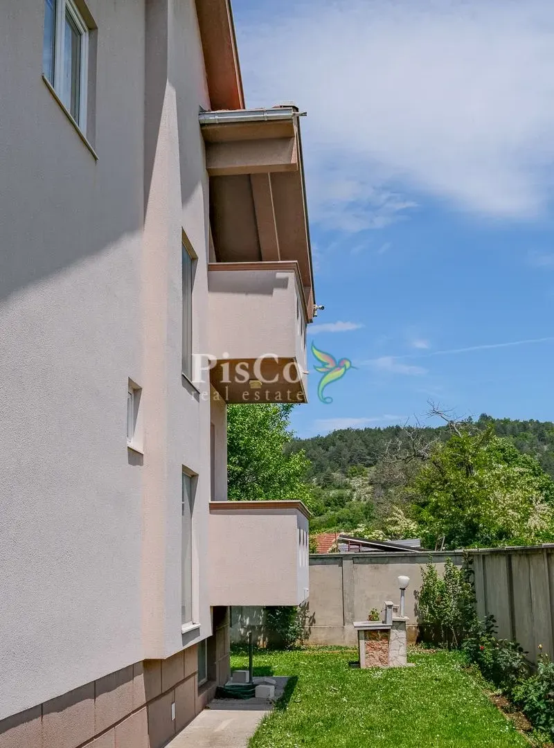 Prodaja, kuća, 450m², Nikšić, Crna Gora