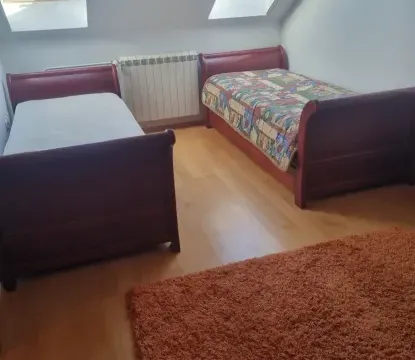 Izdavanje, četvorosoban stan, 105m², Centar, Novi Sad - image 2