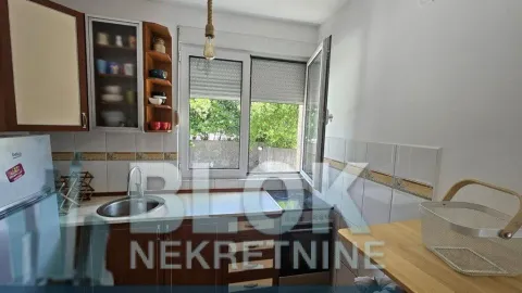 Rent, one bedroom apartment, 40m², Centar, Podgorica - image 2