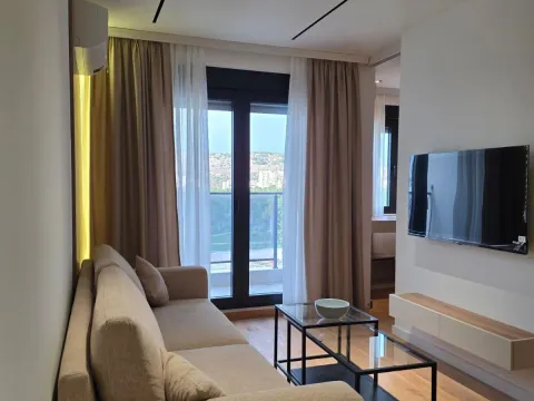 Izdavanje, stan, 44m², Tološka šuma, Podgorica - image 2