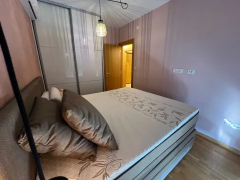 Izdavanje, dvosoban stan, 58m², Dalmatinska ulica, Podgorica - image 9