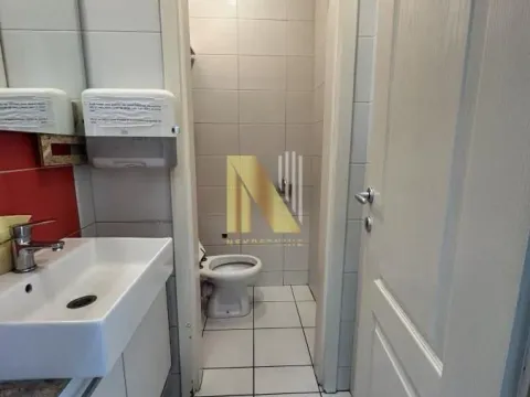 Izdavanje, poslovni prostor, 191m², Bulevar Evrope, Novi Sad Sve Podlokacije - image 11