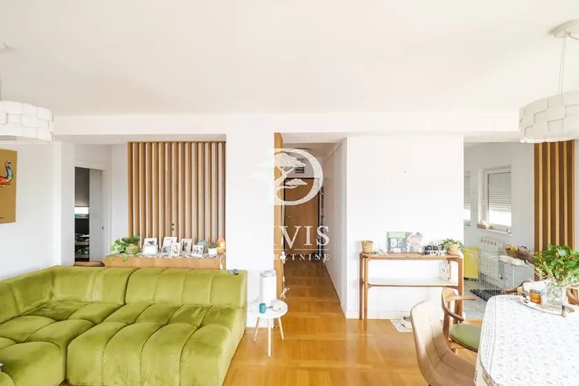 Sale, three bedroom apartment, 87m², Vračar Sve Podlokacije, Beograd