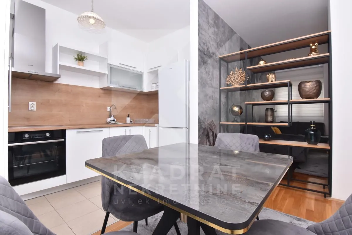 Rent, three bedroom apartment, 105m², Ljubović, Podgorica