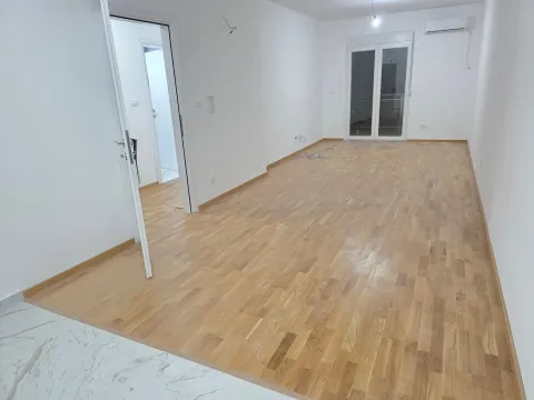 Prodaja, jednosoban stan, 55m², Zagorič, Podgorica - image 6