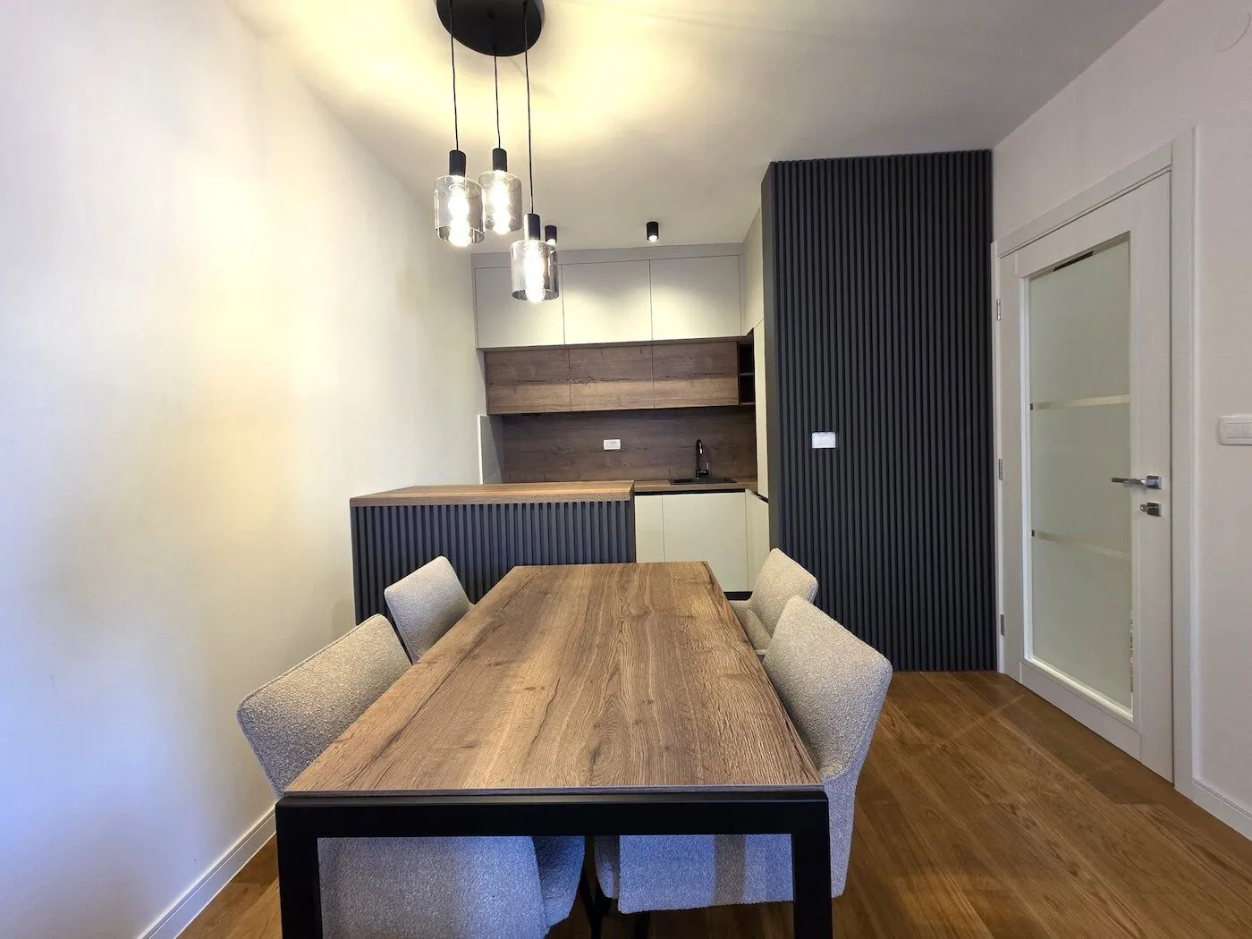 Rent, apartment, 49m², Central Point, Podgorica