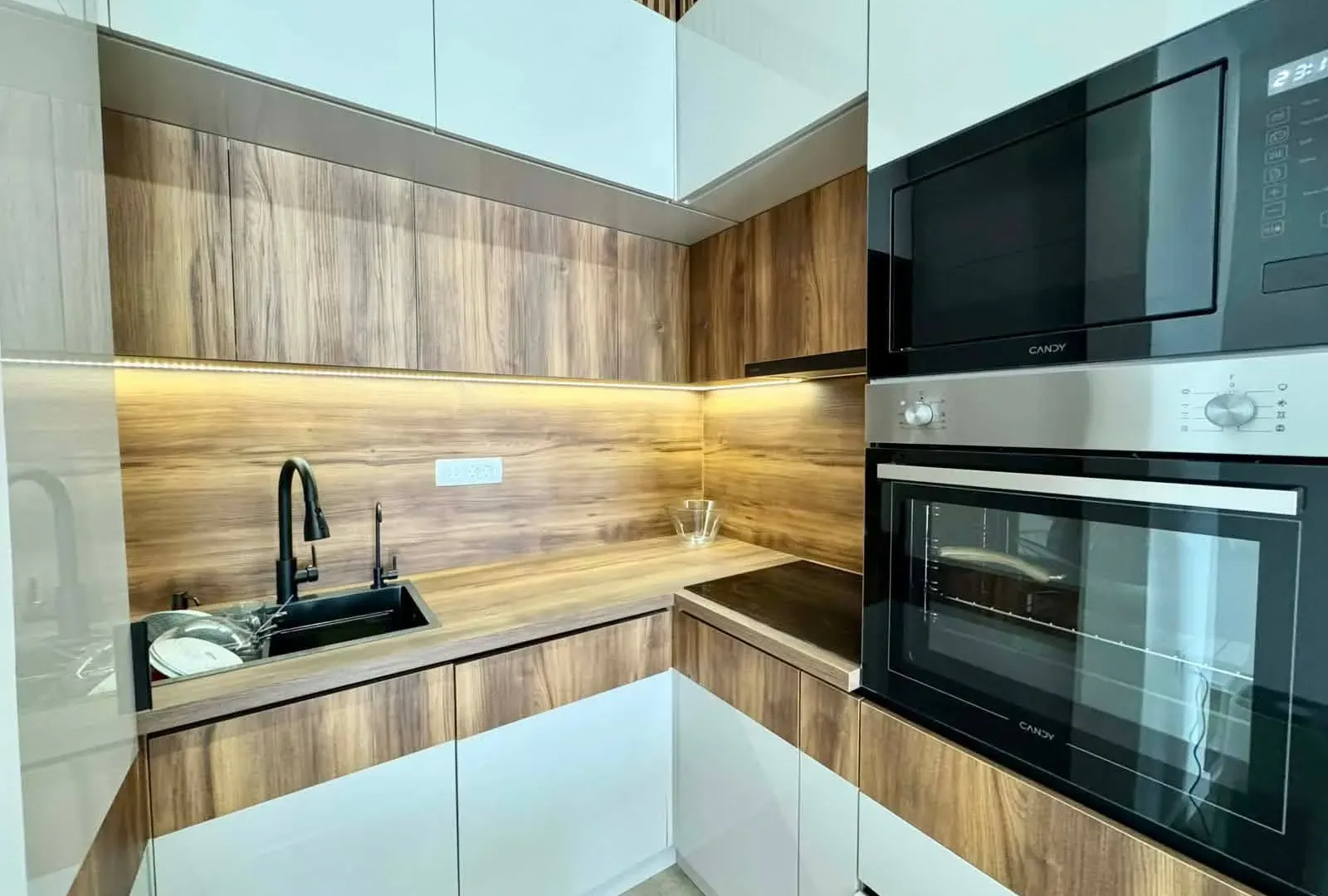Prodaja, dvosoban stan, 63m², Budva okolina, Budva