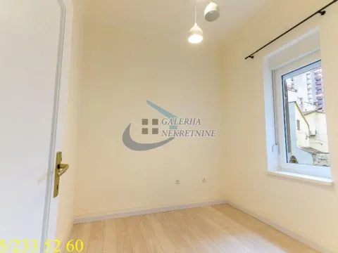 Rent, two bedroom apartment, 36m², Botanička Bašta, Palilula Sve Podlokacije - image 10