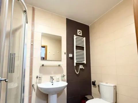 Izdavanje, jednosoban stan, 44m², Stari Aerodrom, Podgorica - image 3