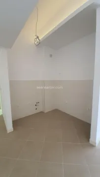 Prodaja, dvosoban stan, 120m², Dobrota, Kotor - image 4