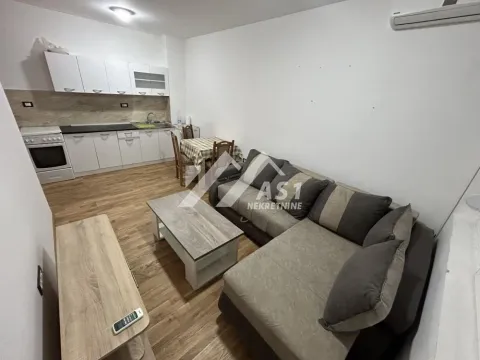 Izdavanje, jednosoban stan, 32m², Klisa, Novi Sad Sve Podlokacije - image 1