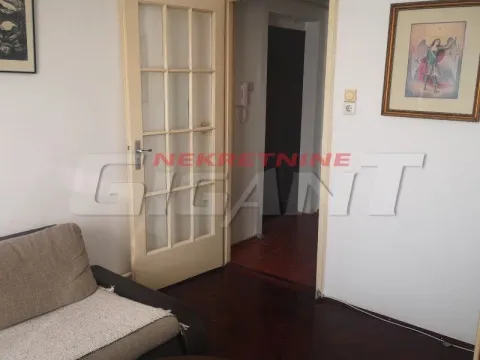 Prodaja, dvosoban stan, 49m², Kalenić Pijaca, Vračar Sve Podlokacije - image 3