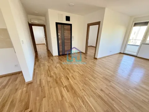 Prodaja, trosoban stan, 70m², Alibegovac, Petrovaradin - image 7