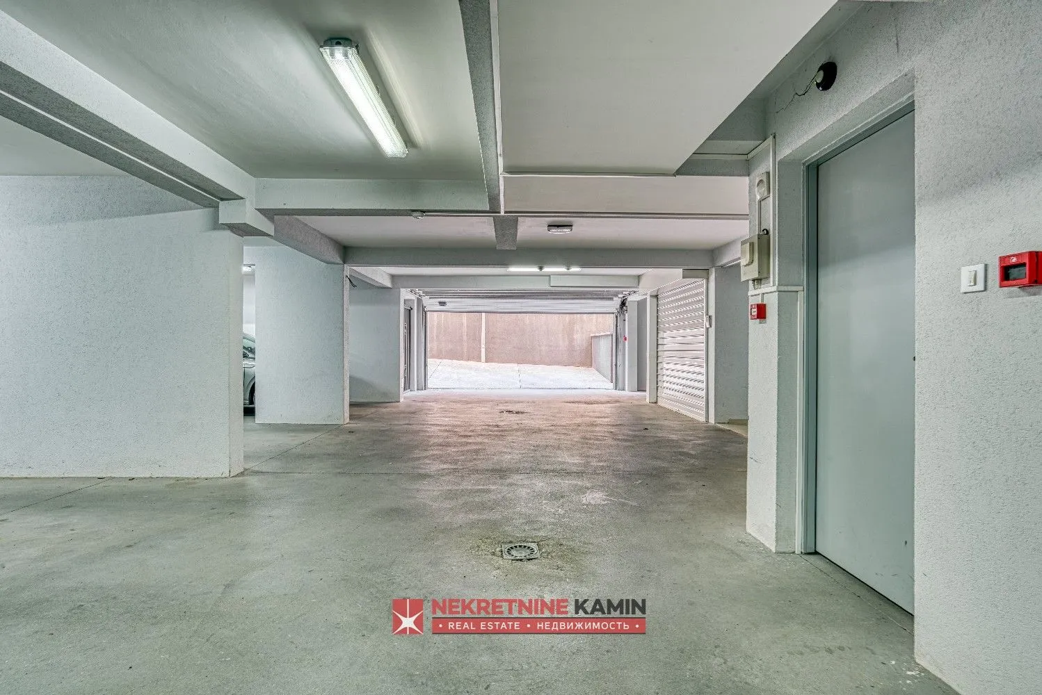 Prodaja, četvorosoban stan, 188m², Rozino, Budva