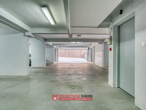 Sale, four bedroom apartment, 188m², Rozino, Budva - image 20