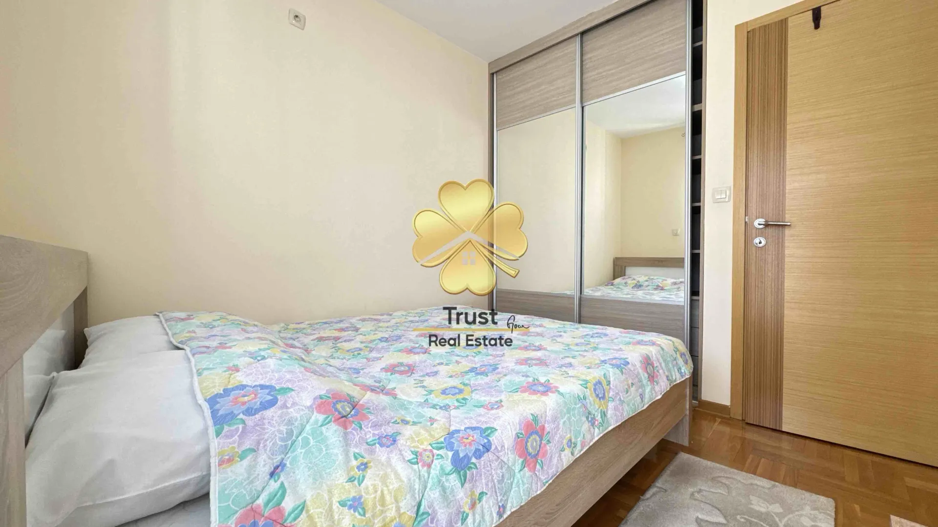 Rent, two bedroom apartment, 65m², Stari Aerodrom, Podgorica