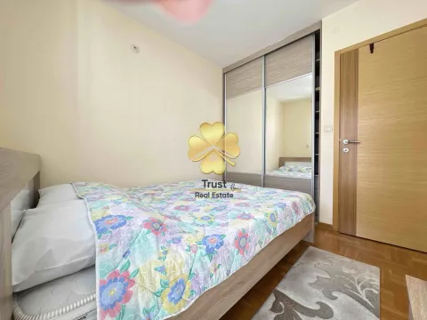 Izdavanje, dvosoban stan, 65m², Stari Aerodrom, Podgorica - image 14