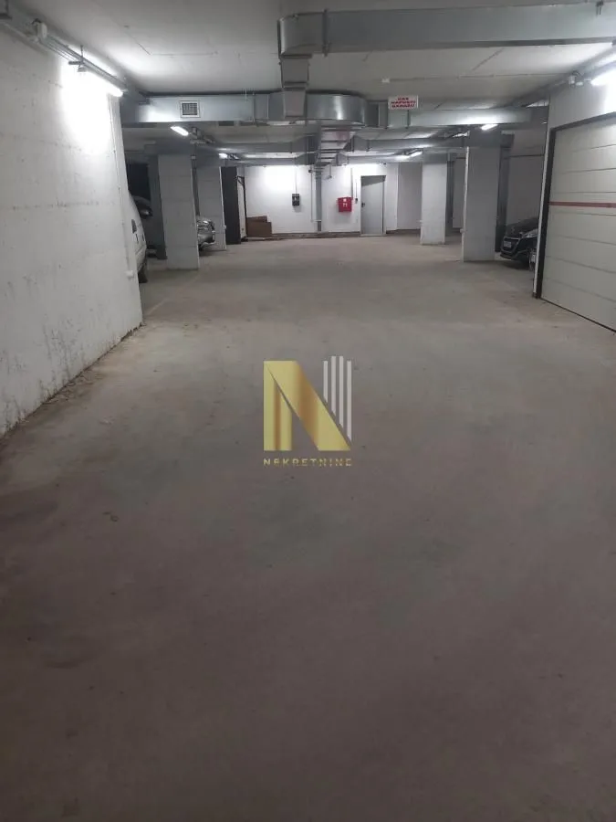 Rent, parking/garage, 19m², Podbara, Novi Sad Sve Podlokacije