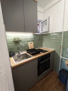 Izdavanje, dvosoban stan, 46m², Stari grad, Novi Sad - image 9