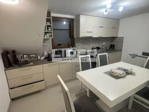 Sale, four bedroom apartment, 87m², Lekino Brdo, Voždovac Sve Podlokacije - image 7