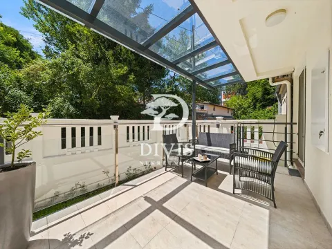 Rent, apartment, 256m², Dedinje Sve Podlokacije, Beograd - image 17