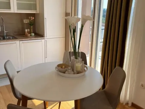 Prodaja, trosoban stan, 99m², Tivat, Crna Gora - image 20